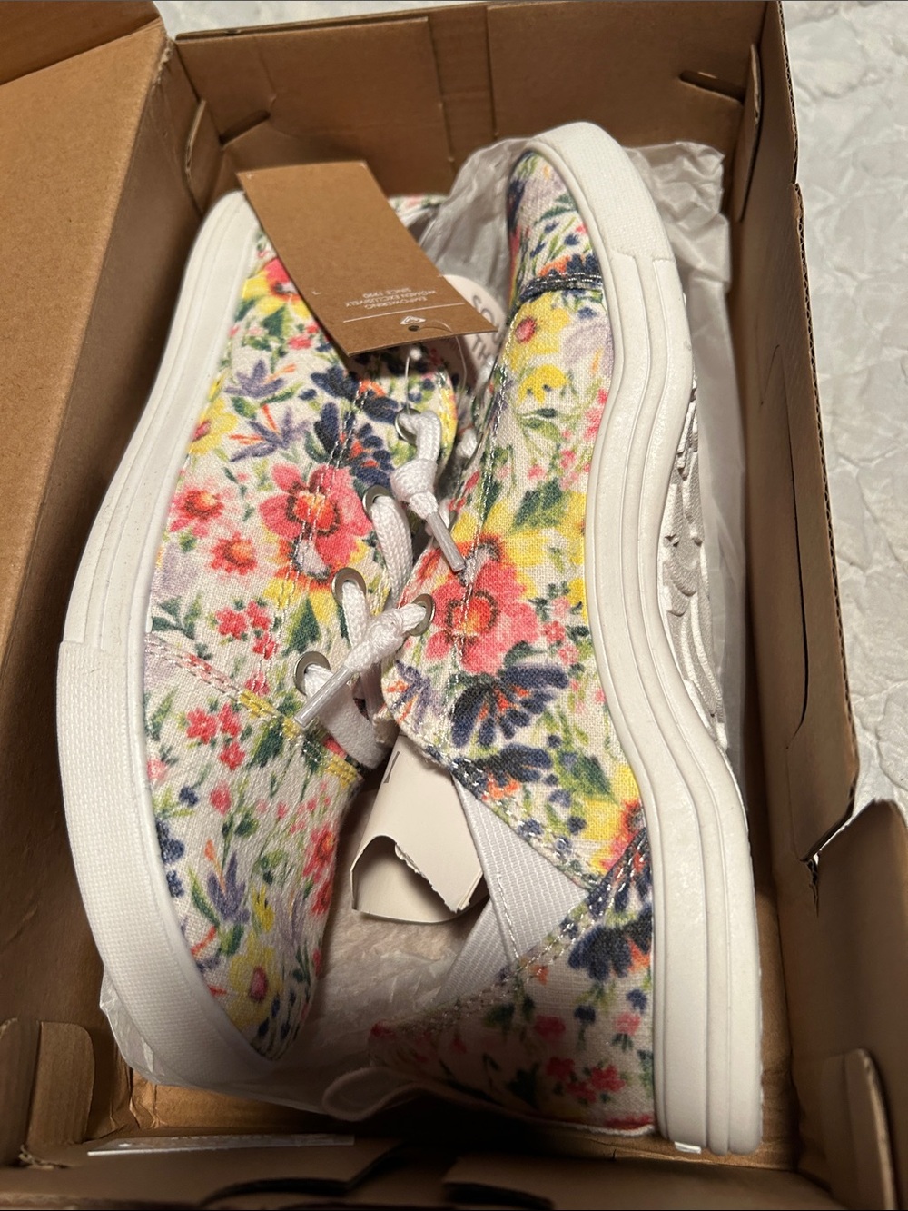 Roxy Women's Floral Canvas Sneakers - White with Pink, Yellow & Blue
